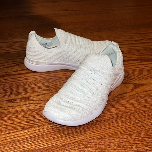 APL Techloom Wave - Women’s Sneaker - Picture 4 of 6